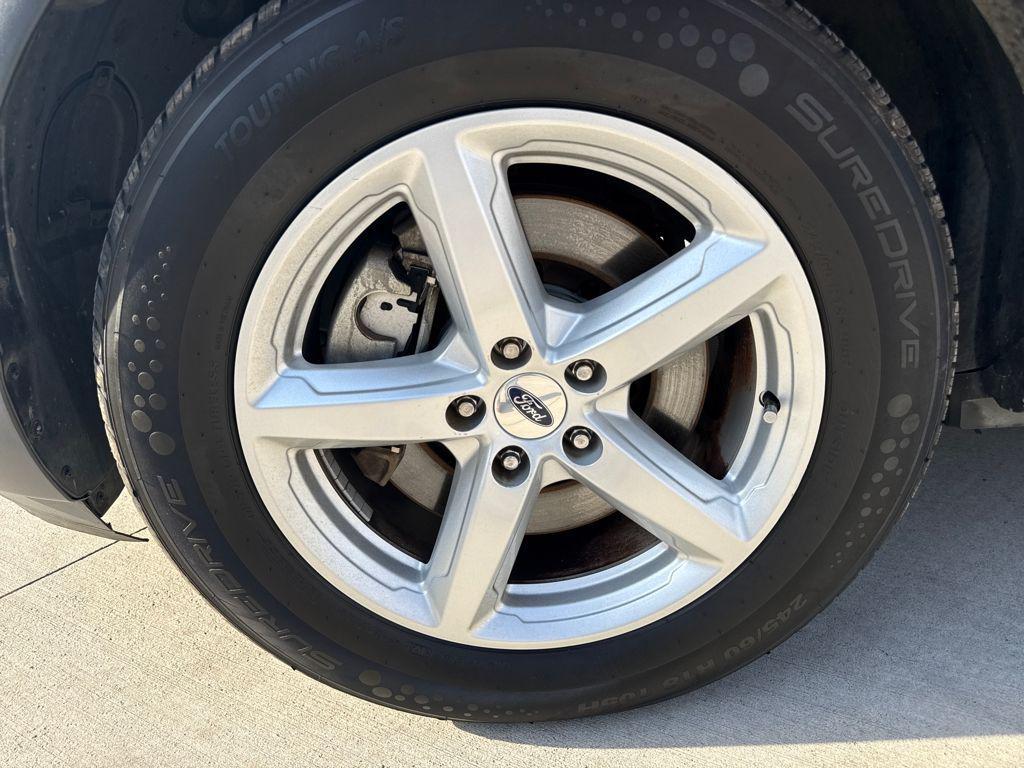 used 2018 Ford Explorer car, priced at $13,642