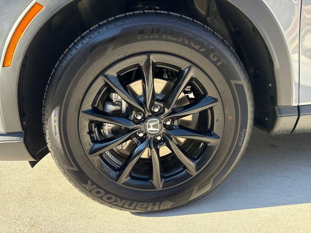 new 2026 Honda CR-V Hybrid car, priced at $38,709