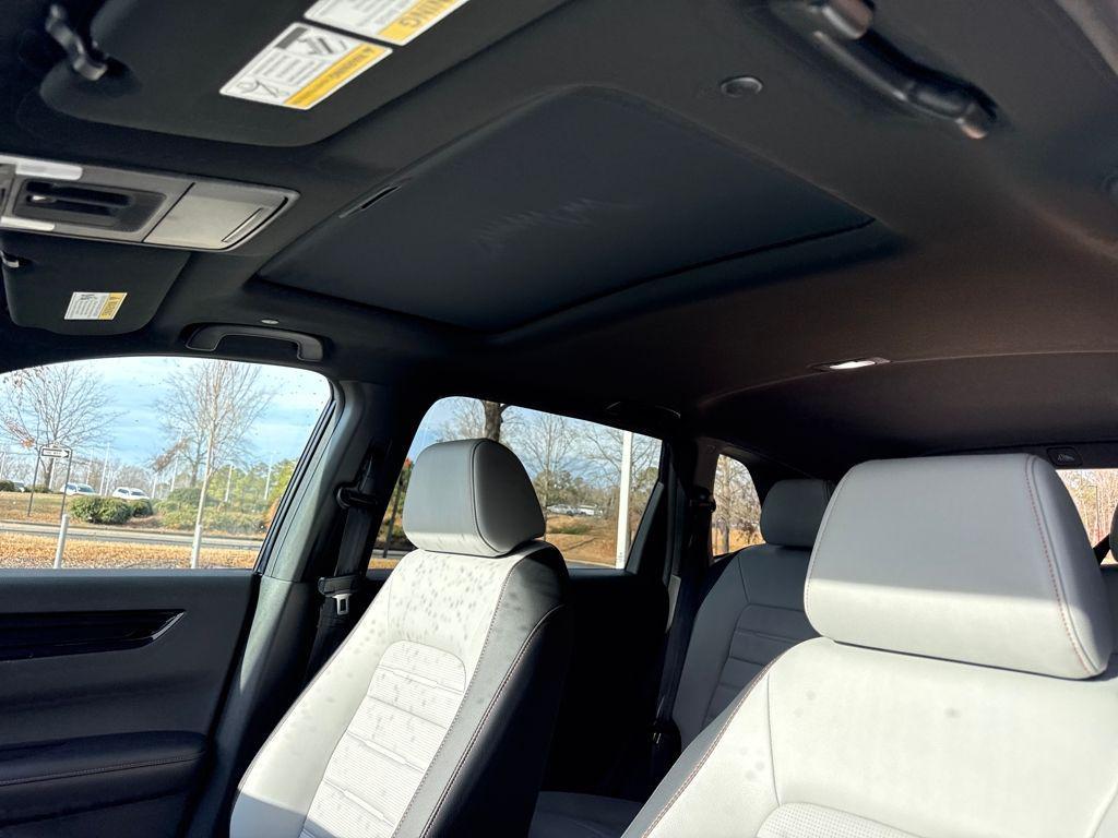 new 2026 Honda CR-V Hybrid car, priced at $43,700