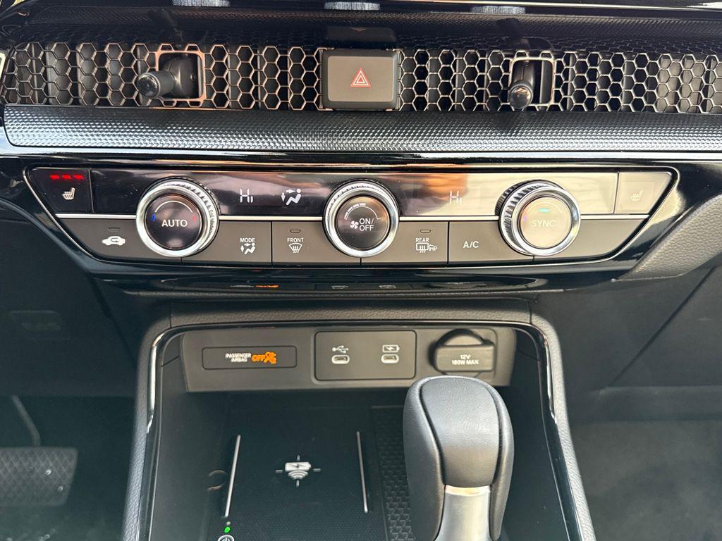 new 2026 Honda CR-V Hybrid car, priced at $43,700