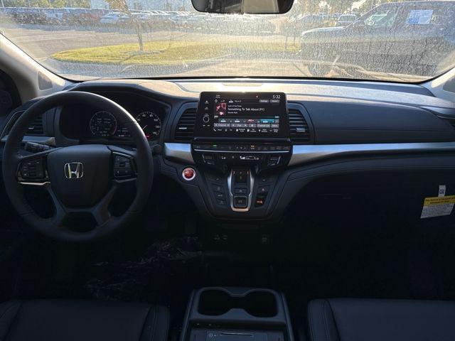 new 2026 Honda Odyssey car, priced at $42,026