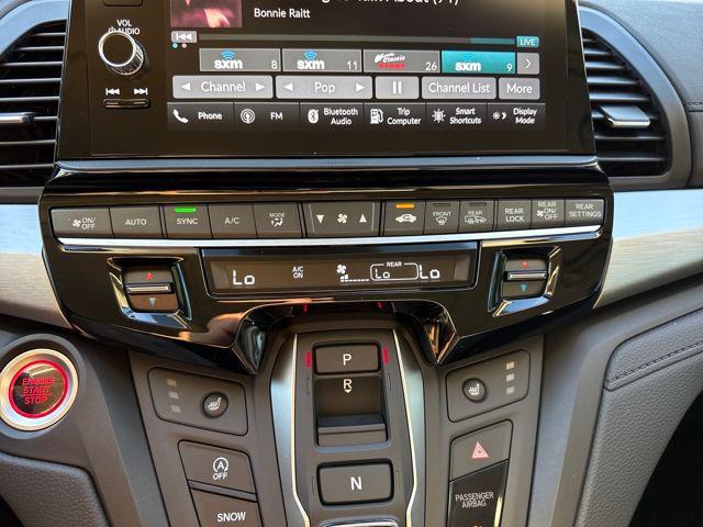 new 2026 Honda Odyssey car, priced at $42,026