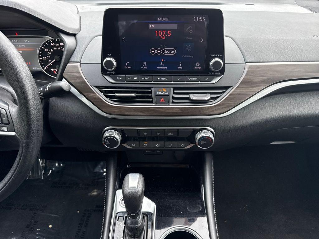 used 2023 Nissan Altima car, priced at $17,137