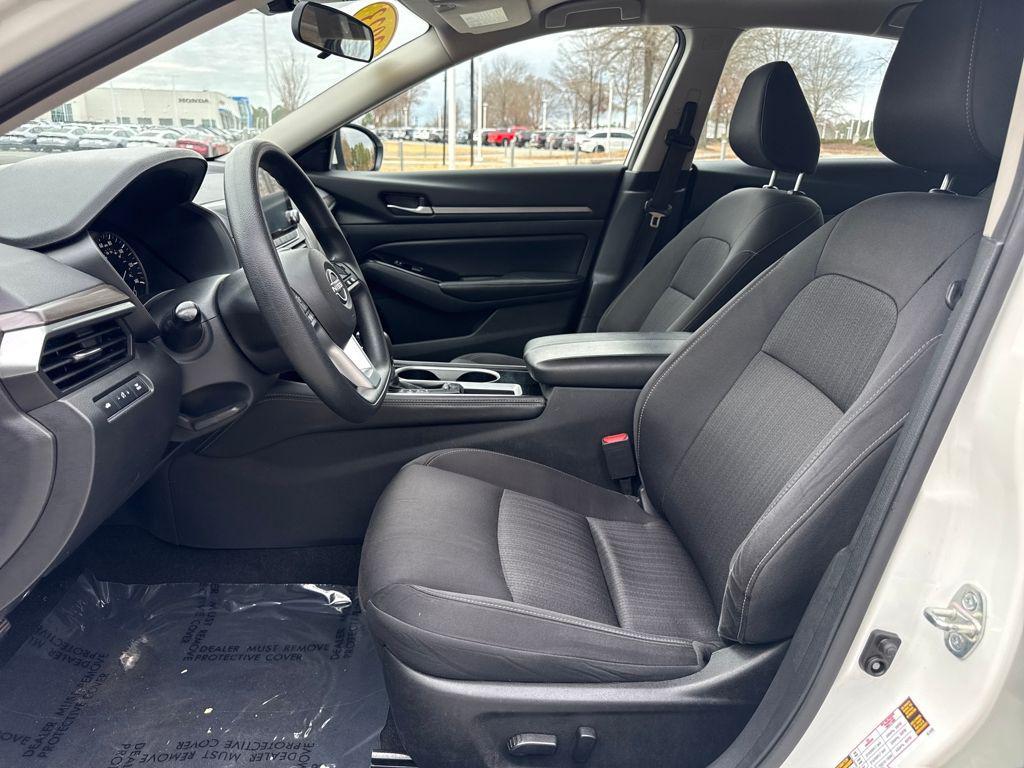 used 2023 Nissan Altima car, priced at $17,137