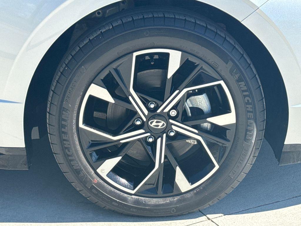 used 2024 Hyundai Sonata car, priced at $22,223