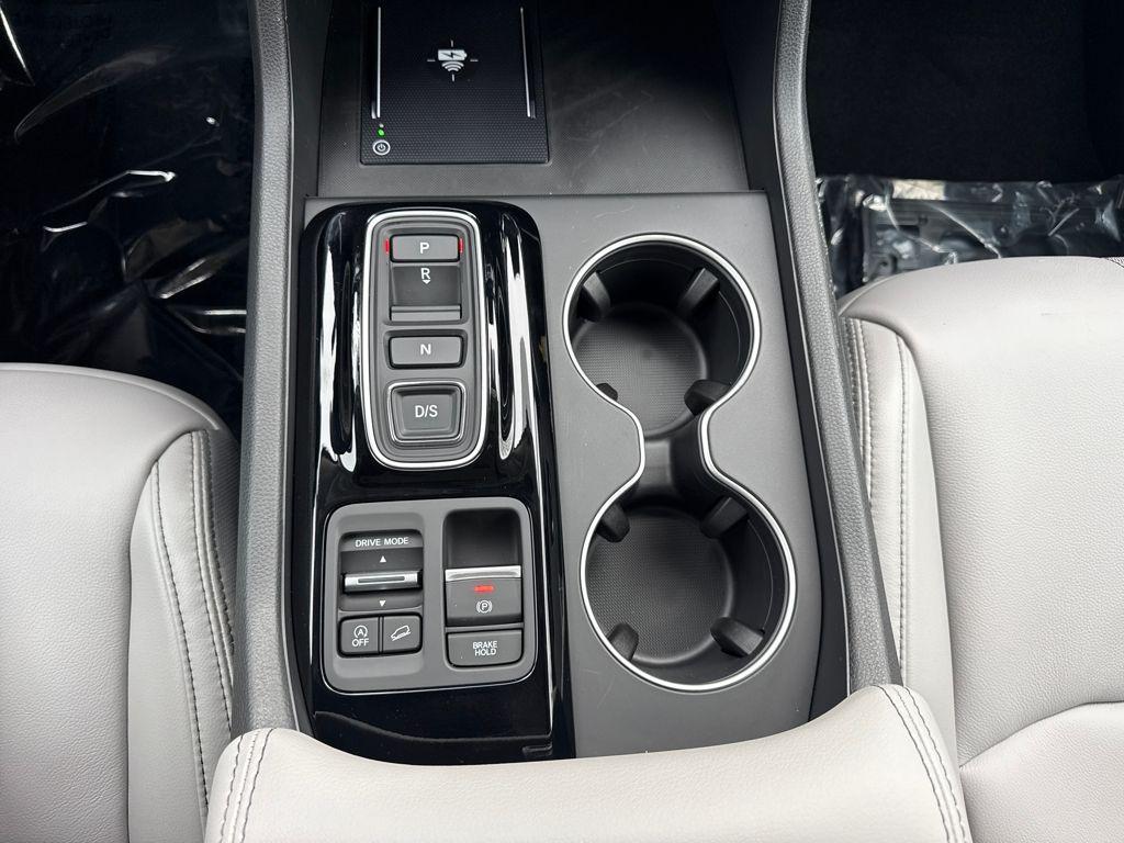 new 2025 Honda Pilot car, priced at $49,507