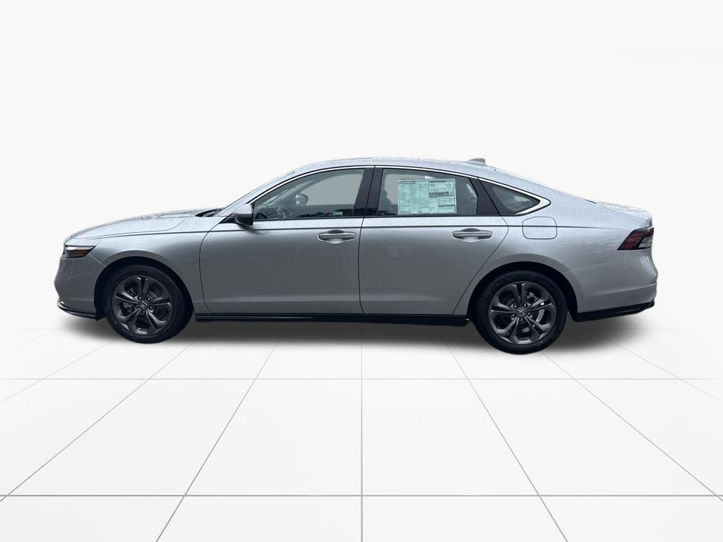 new 2026 Honda Accord Hybrid car, priced at $34,581