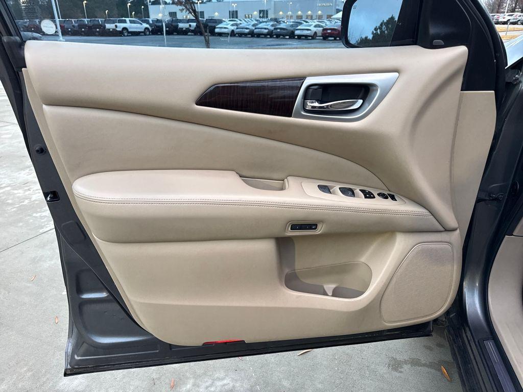 used 2015 Nissan Pathfinder car, priced at $4,985