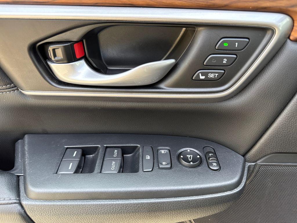 used 2020 Honda CR-V car, priced at $24,962