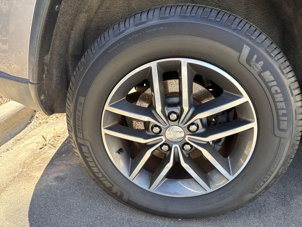 used 2018 Jeep Grand Cherokee car, priced at $15,908