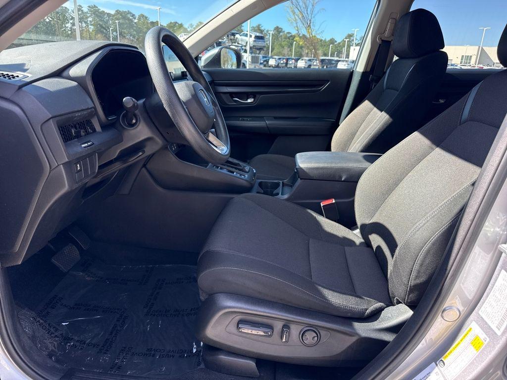 used 2023 Honda CR-V car, priced at $25,882