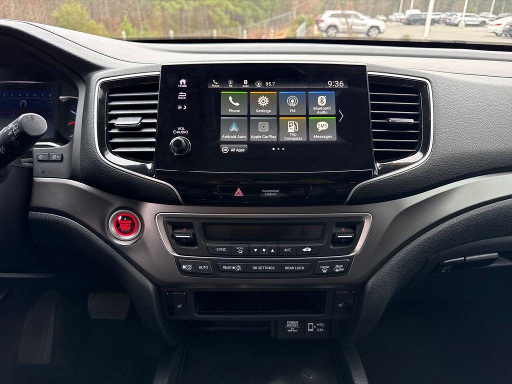 used 2022 Honda Pilot car, priced at $25,180