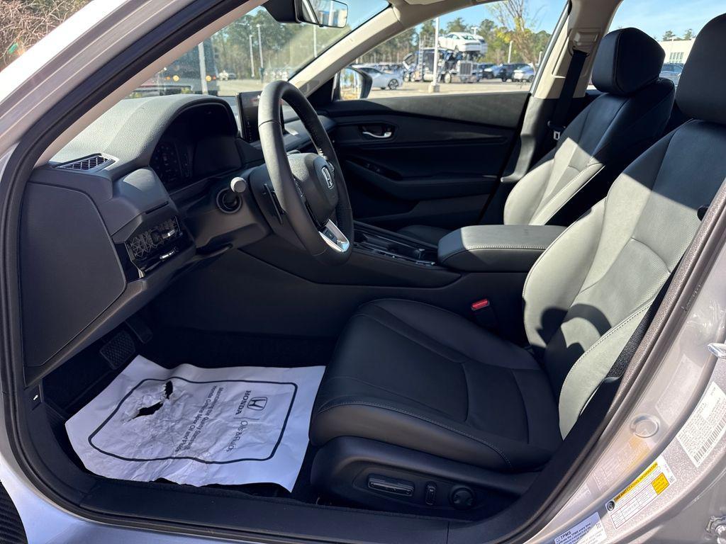 new 2026 Honda Accord Hybrid car, priced at $38,861