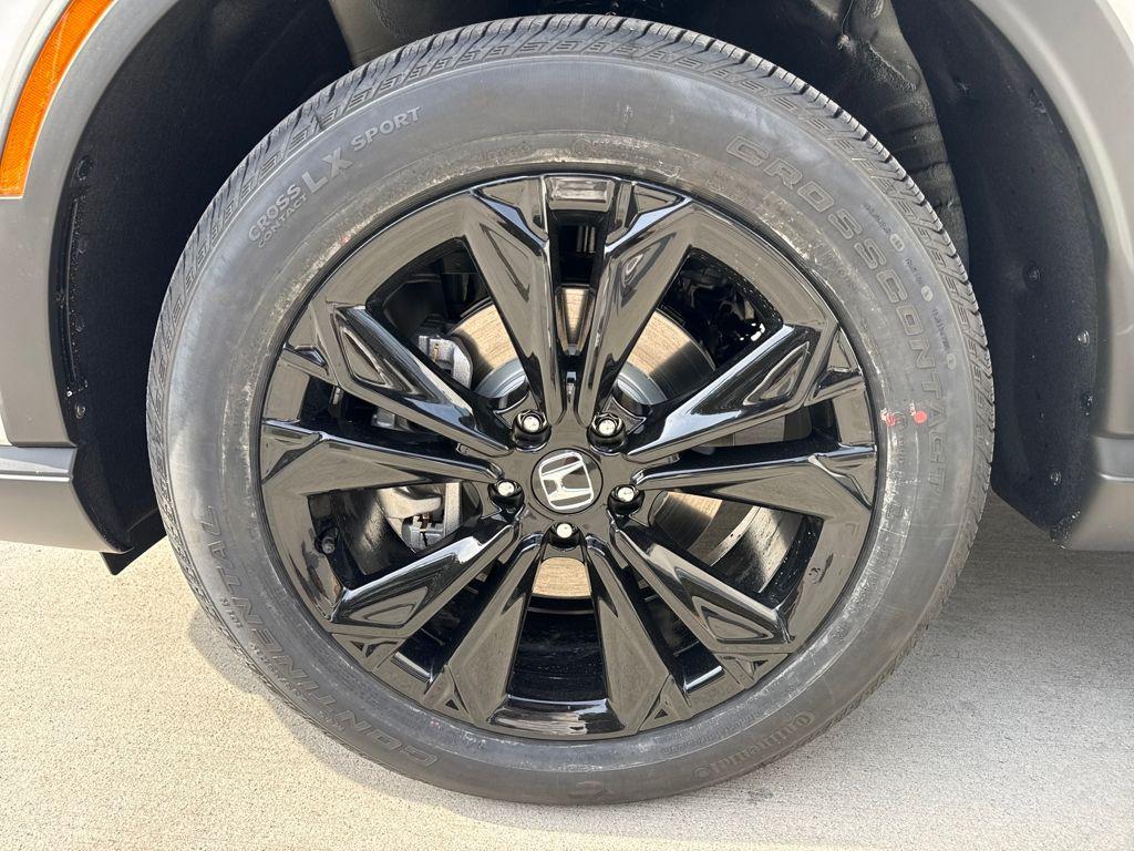 new 2026 Honda CR-V Hybrid car, priced at $44,455