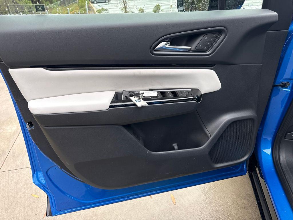 new 2026 Honda Prologue car, priced at $49,757