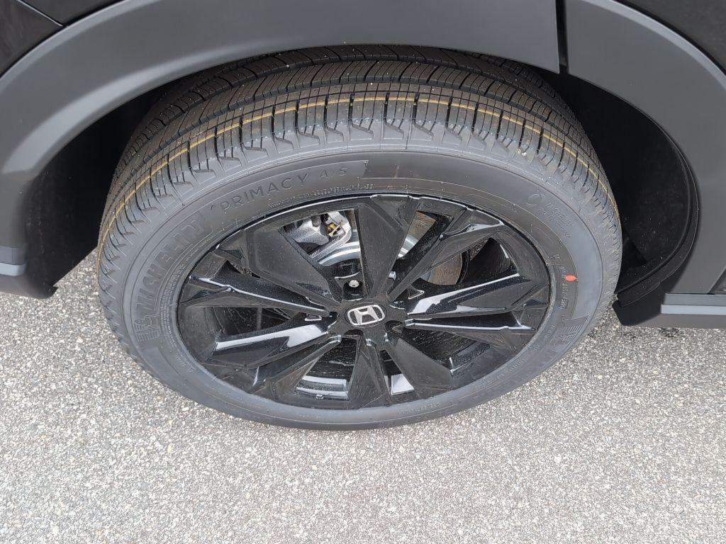 new 2026 Honda CR-V Hybrid car, priced at $43,700