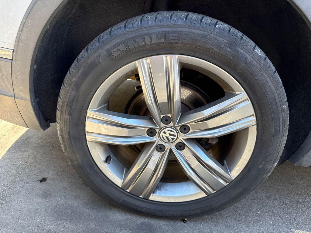 used 2020 Volkswagen Tiguan car, priced at $14,567