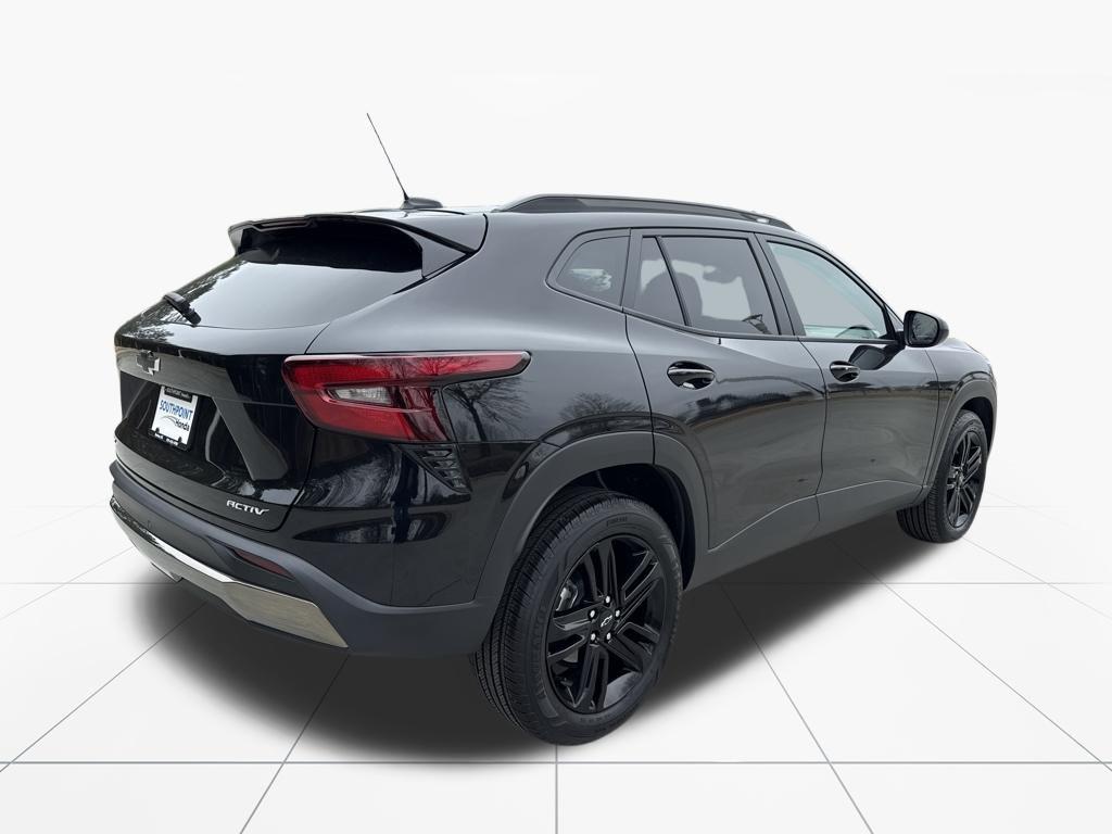 used 2025 Chevrolet Trax car, priced at $22,696