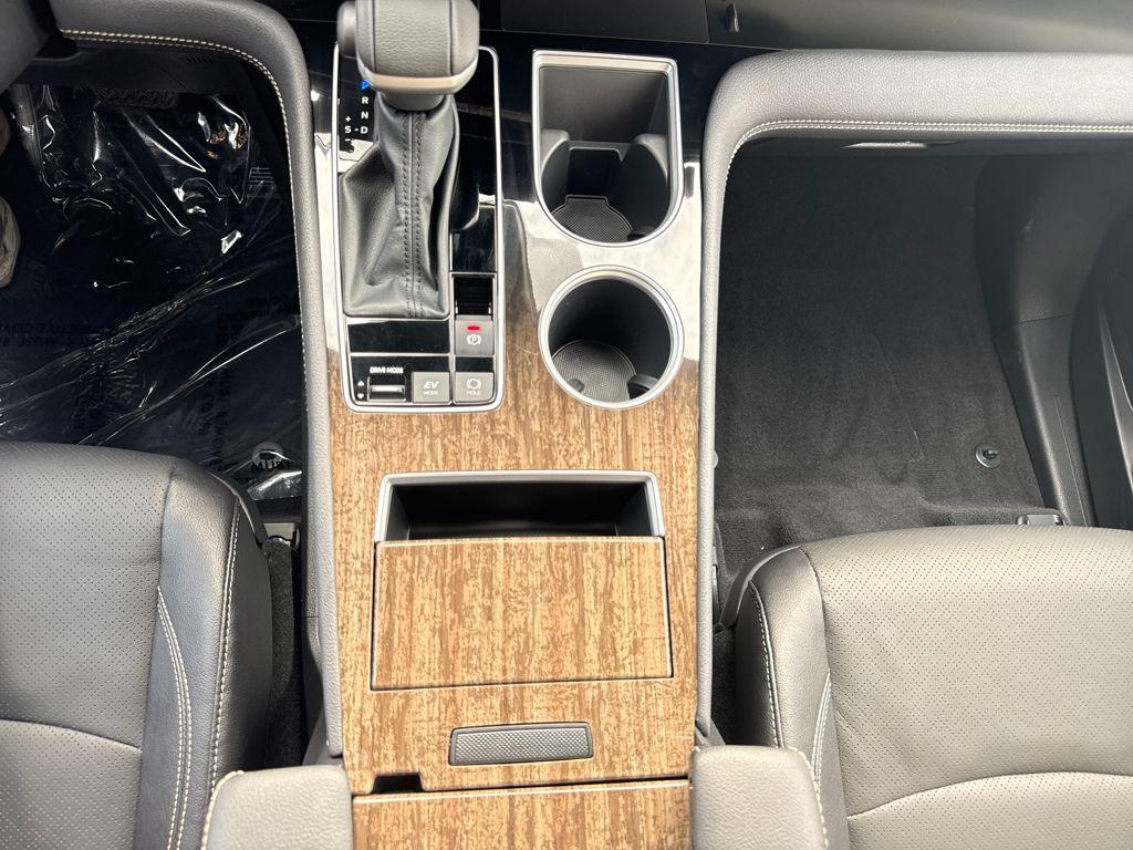 used 2026 Toyota Sienna car, priced at $51,988