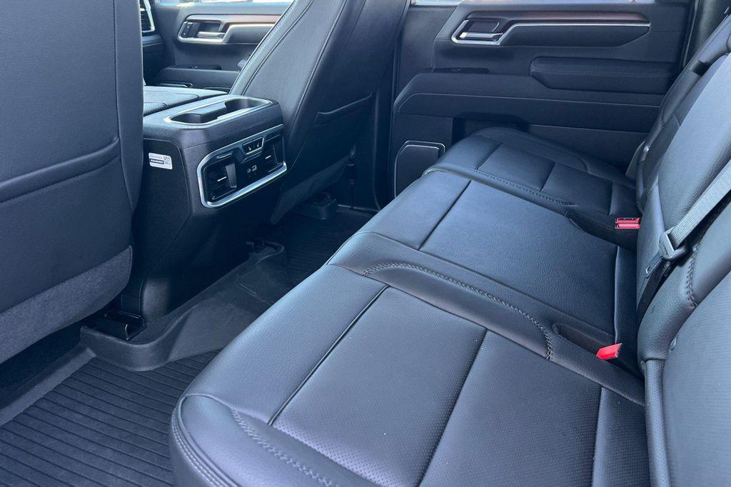 used 2025 GMC Sierra 2500 car, priced at $78,497