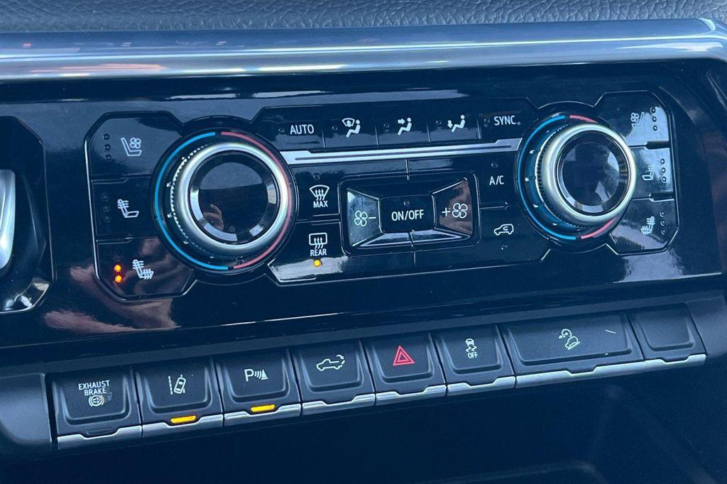 used 2025 GMC Sierra 2500 car, priced at $78,497