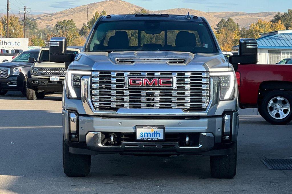 used 2025 GMC Sierra 2500 car, priced at $78,497