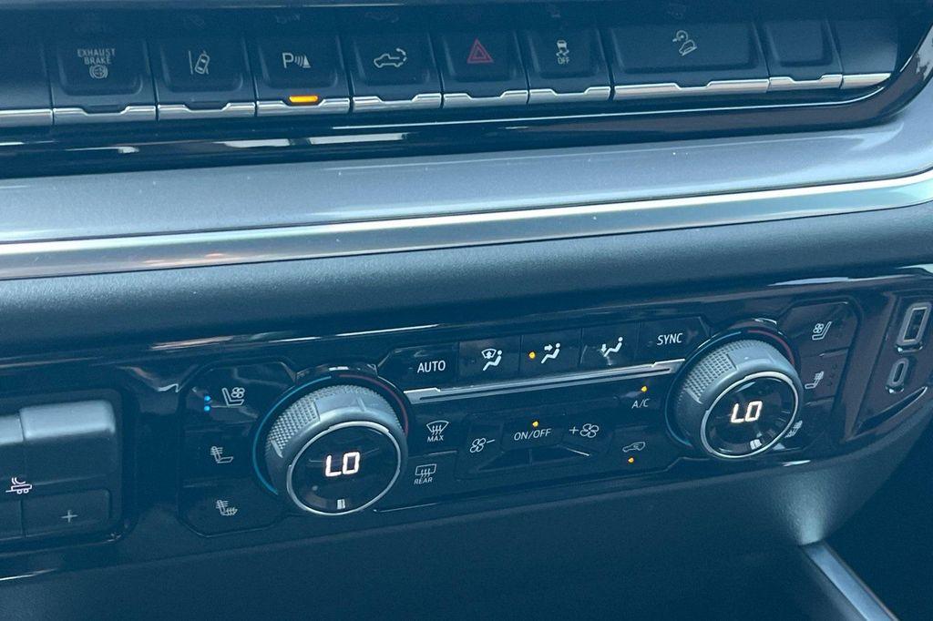 used 2024 Chevrolet Silverado 2500 car, priced at $71,911