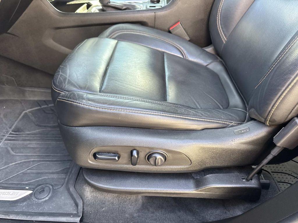 used 2021 Chevrolet Traverse car, priced at $21,997