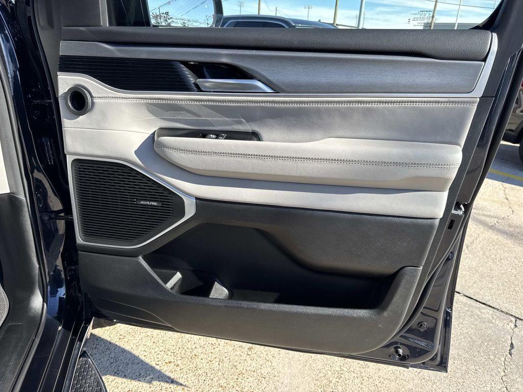 used 2025 Jeep Wagoneer car, priced at $57,497