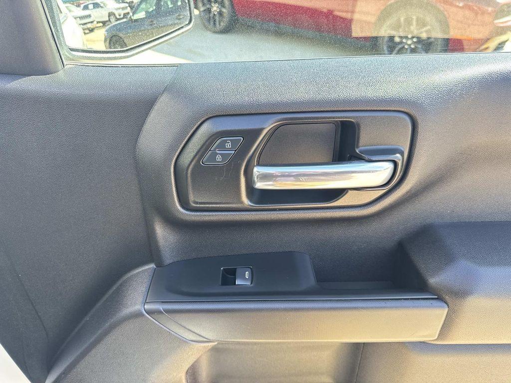 used 2024 Chevrolet Silverado 1500 car, priced at $28,997