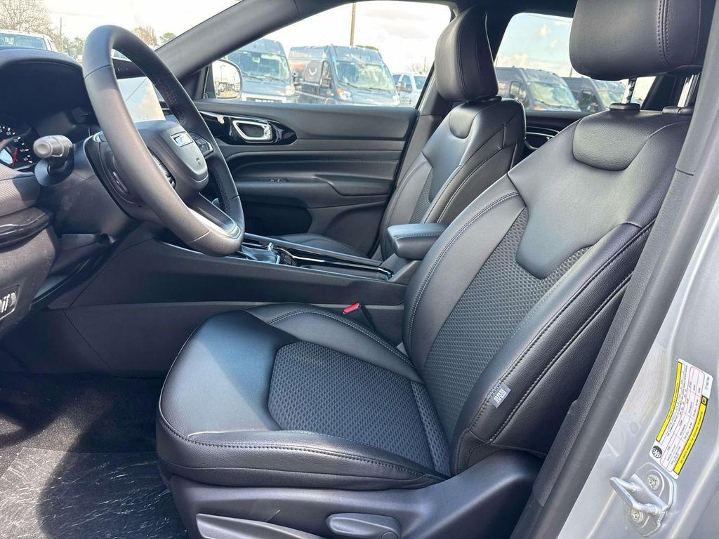 new 2026 Jeep Compass car, priced at $32,580