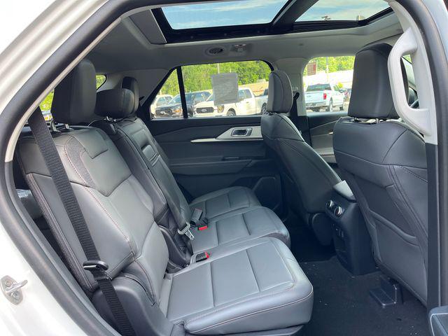 new 2025 Ford Explorer car, priced at $51,690