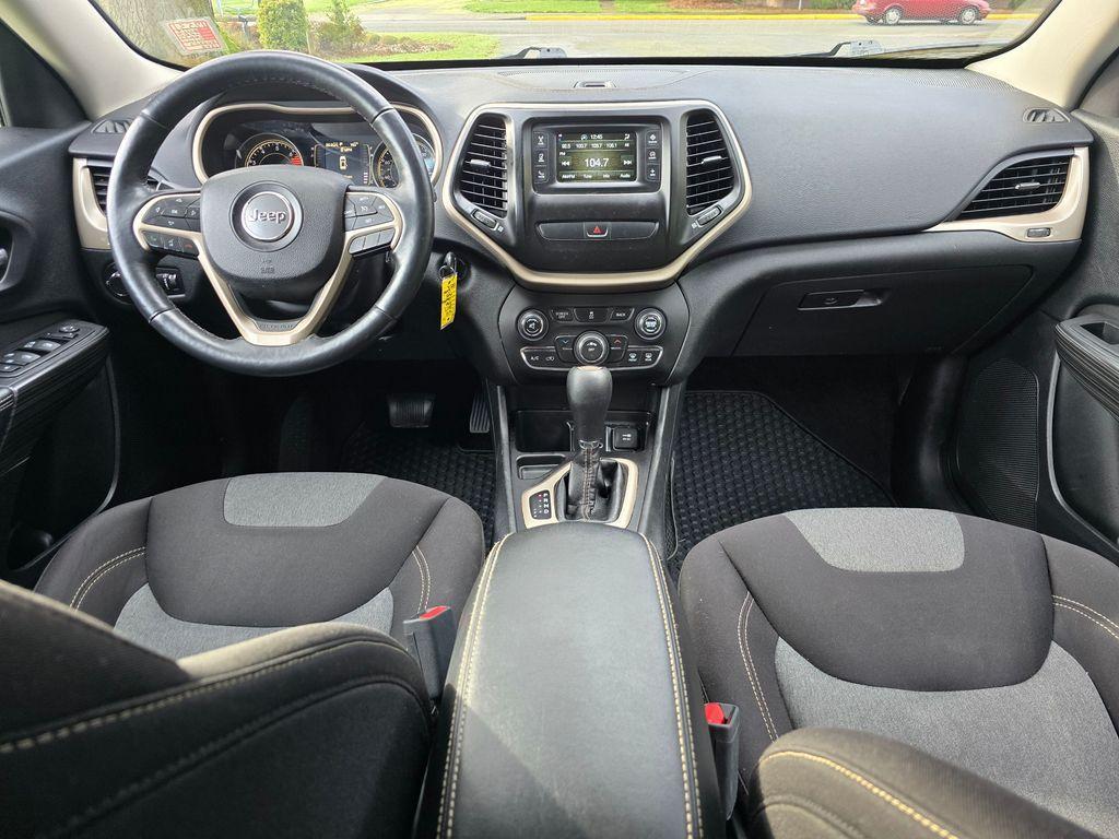 used 2017 Jeep Cherokee car, priced at $9,881