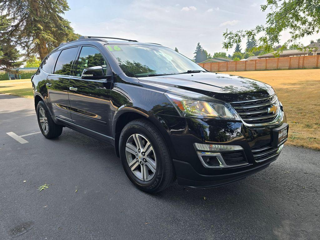 used 2016 Chevrolet Traverse car, priced at $11,481