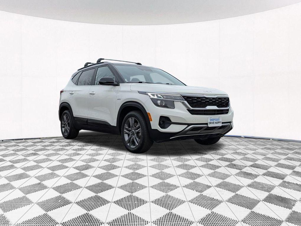 used 2023 Kia Seltos car, priced at $18,496