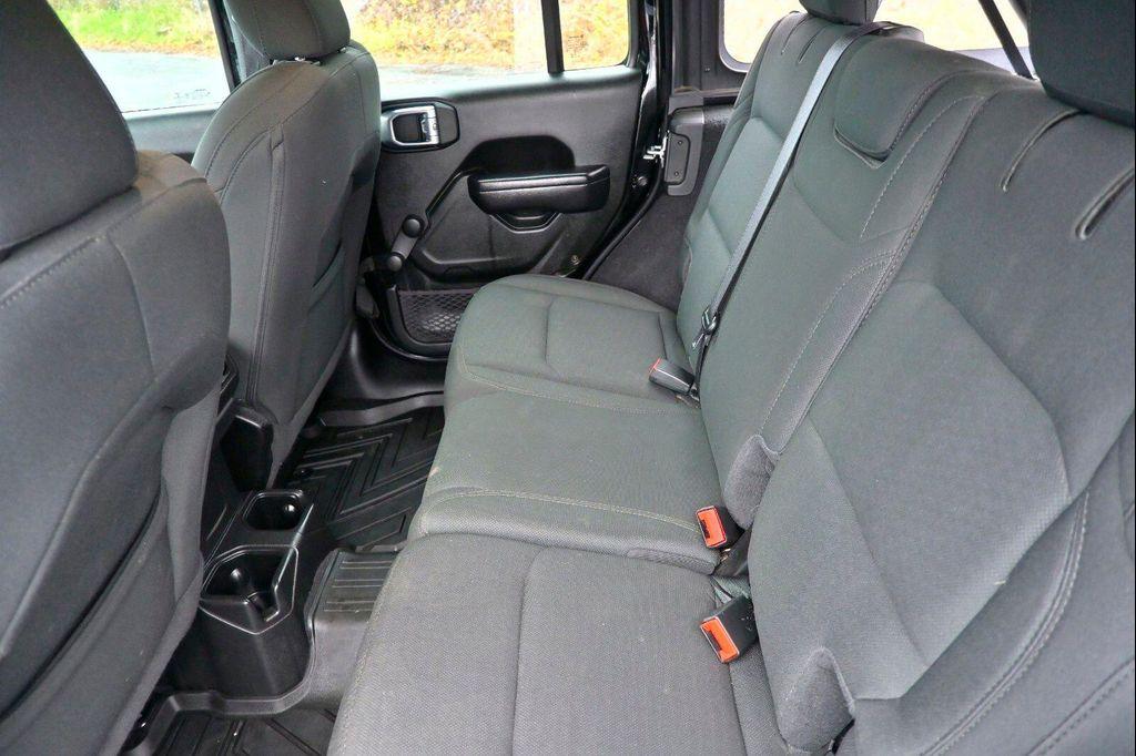 used 2021 Jeep Wrangler Unlimited car, priced at $25,687