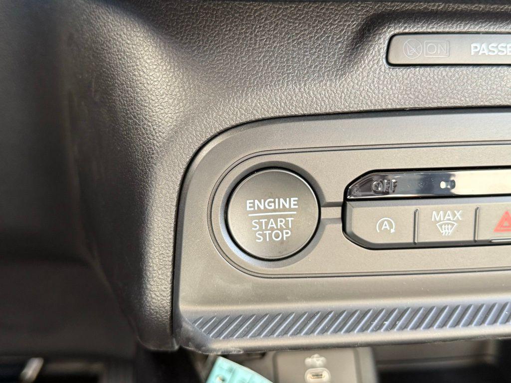 new 2025 Ford Bronco Sport car, priced at $40,277