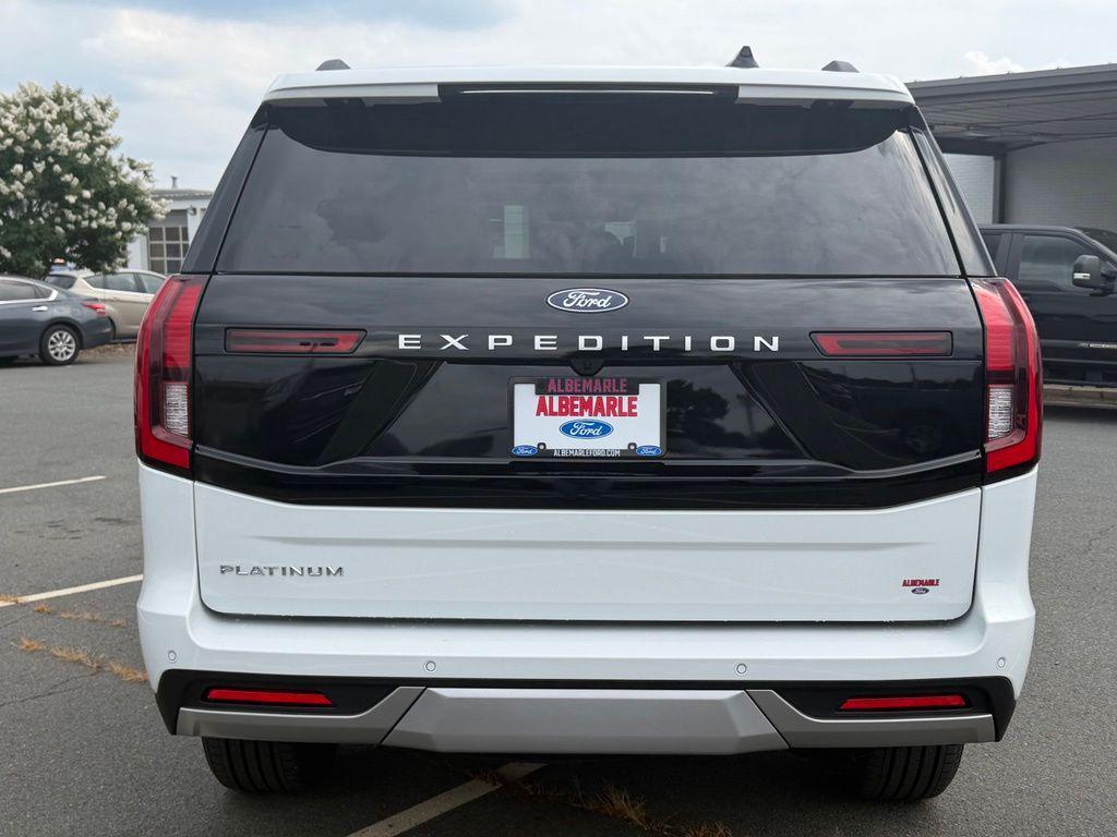 new 2026 Ford Expedition car, priced at $85,177