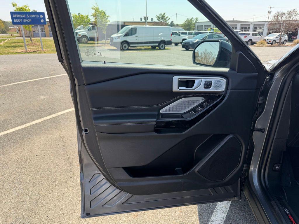 used 2022 Ford Explorer car, priced at $38,777