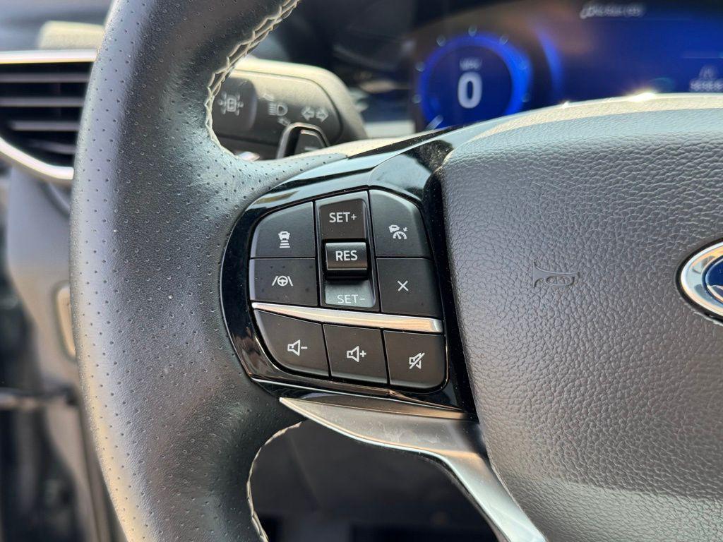 used 2022 Ford Explorer car, priced at $38,777