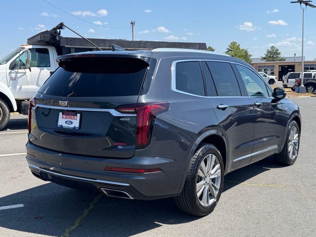 used 2022 Cadillac XT6 car, priced at $22,777