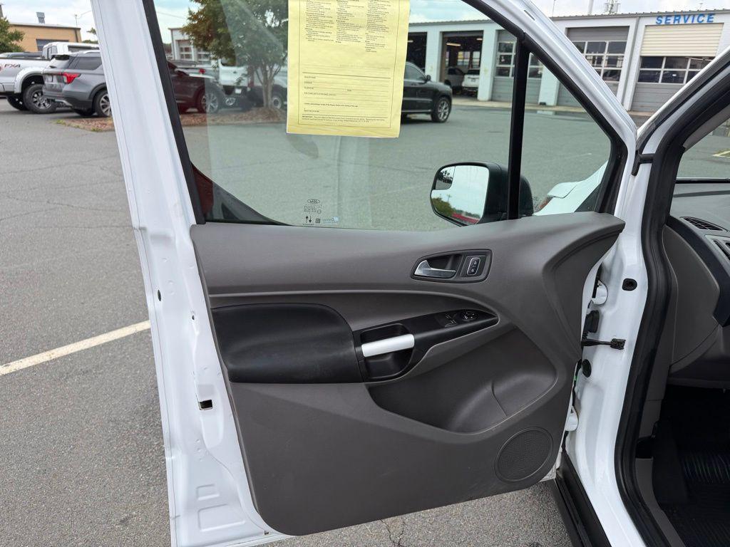 used 2022 Ford Transit Connect car, priced at $28,277