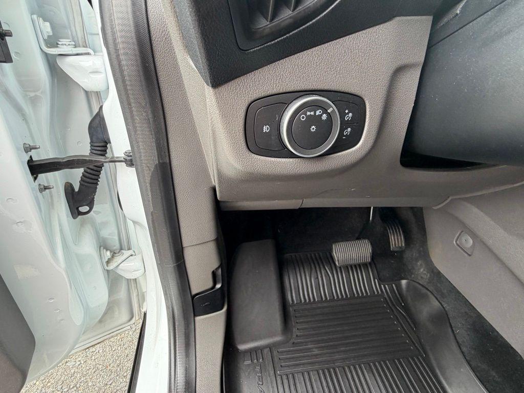 used 2022 Ford Transit Connect car, priced at $28,277