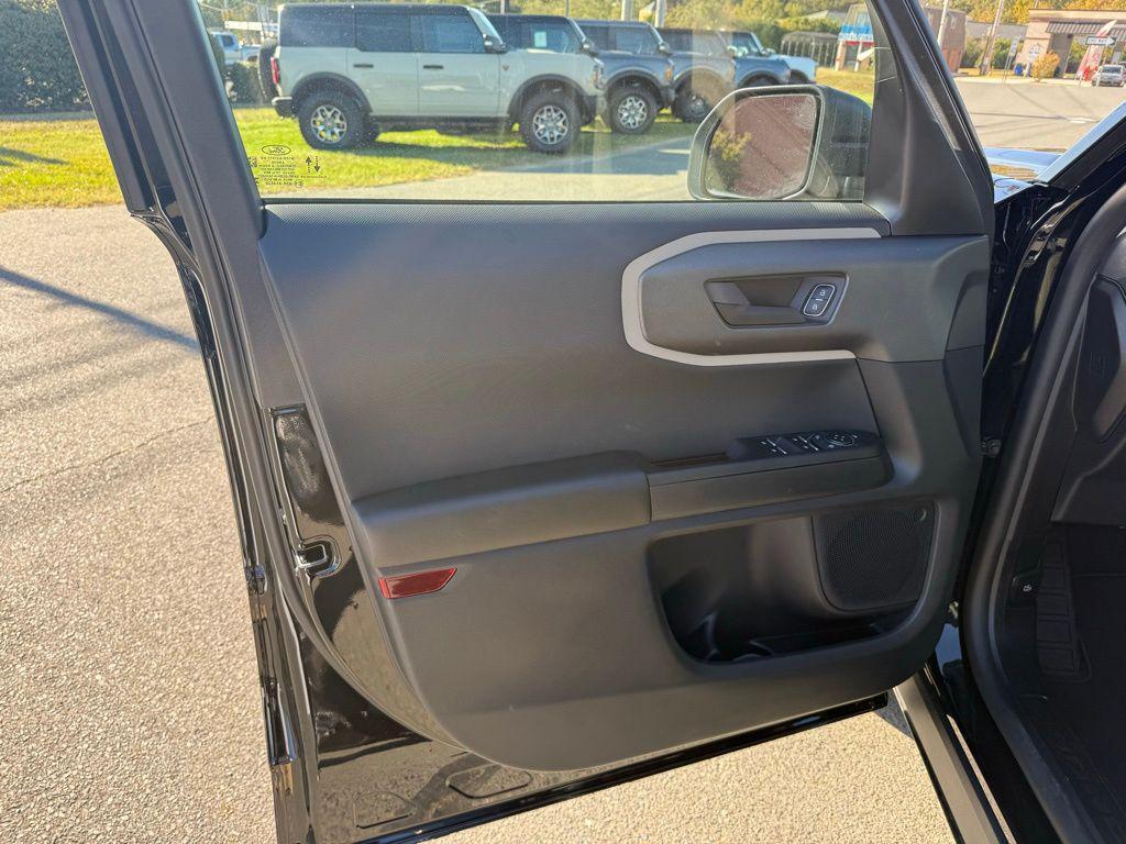 new 2025 Ford Bronco Sport car, priced at $31,777