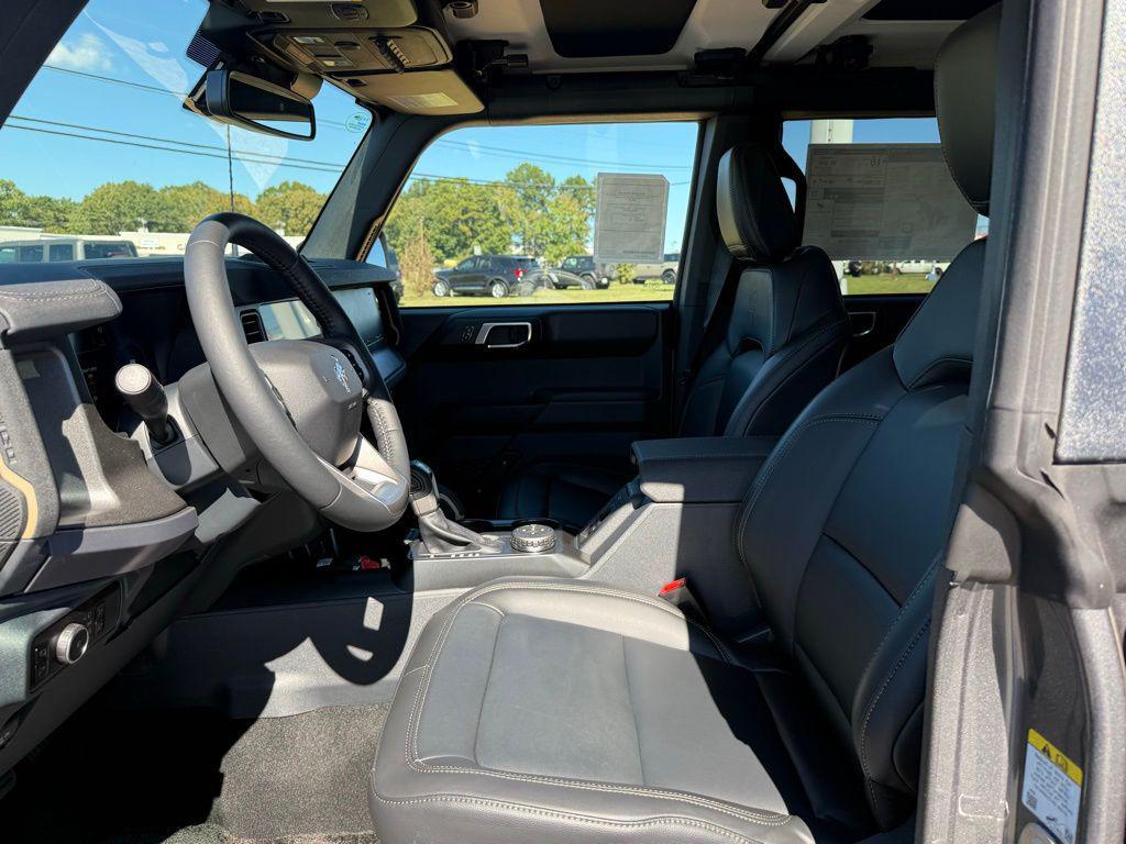 new 2025 Ford Bronco car