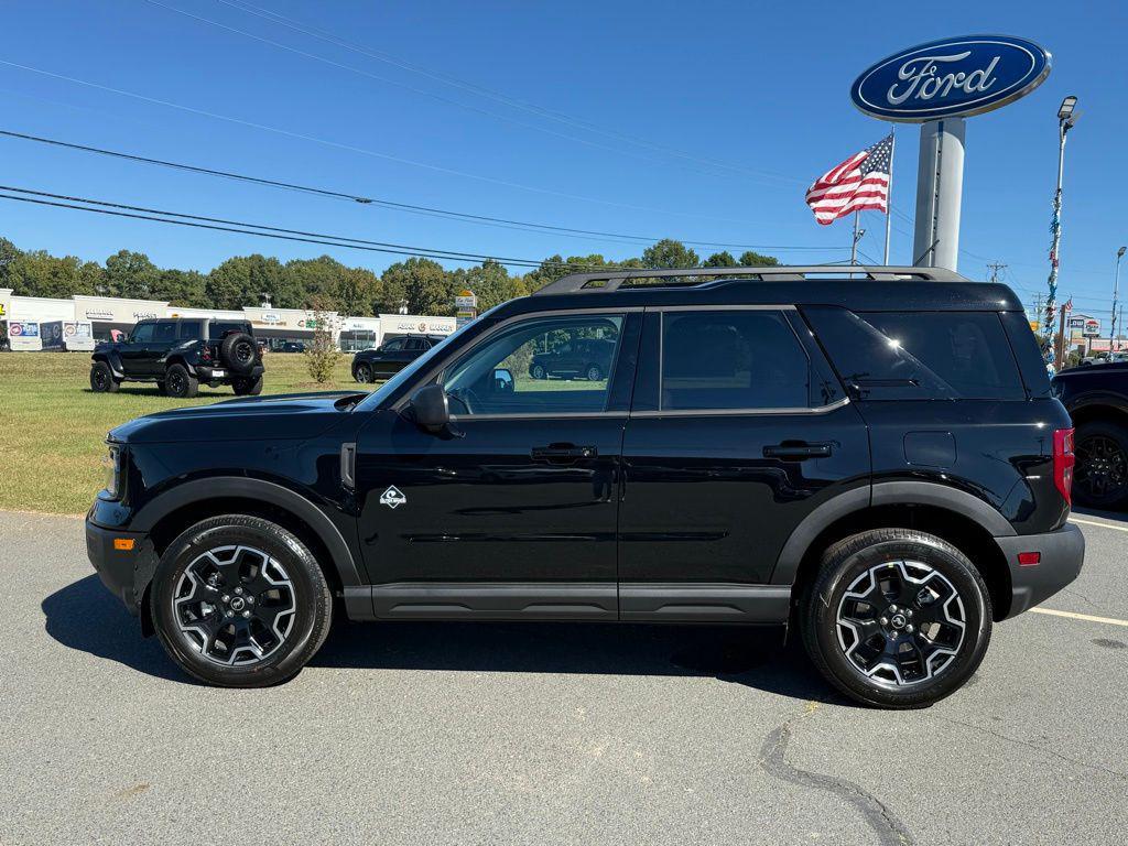 new 2025 Ford Bronco Sport car, priced at $34,777
