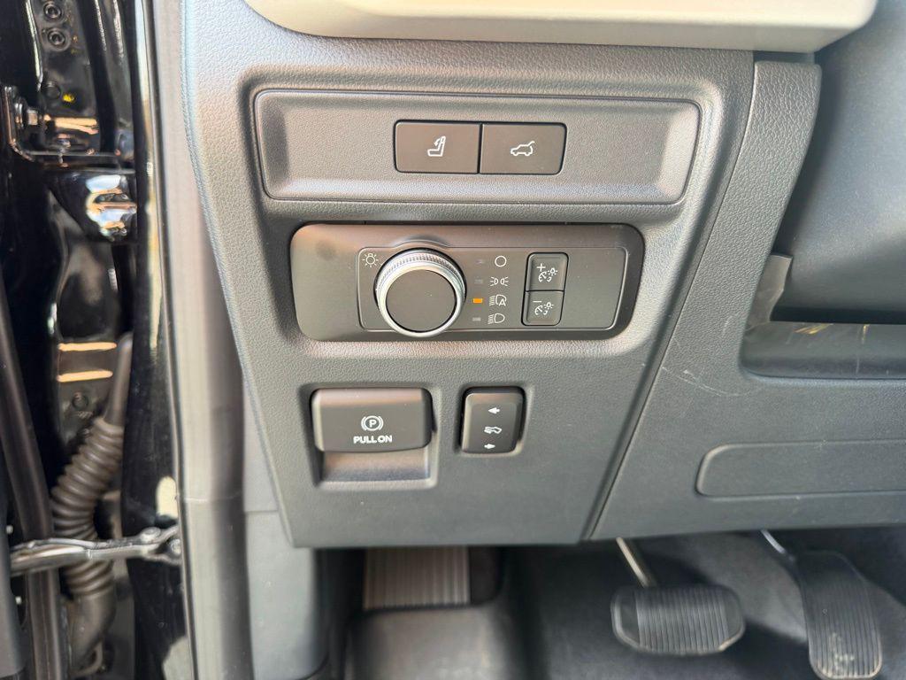 used 2022 Ford Expedition Max car, priced at $42,777