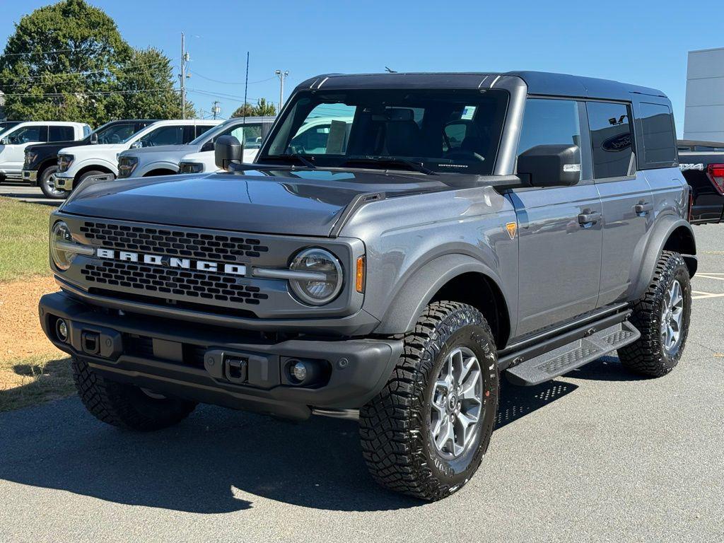 new 2025 Ford Bronco car