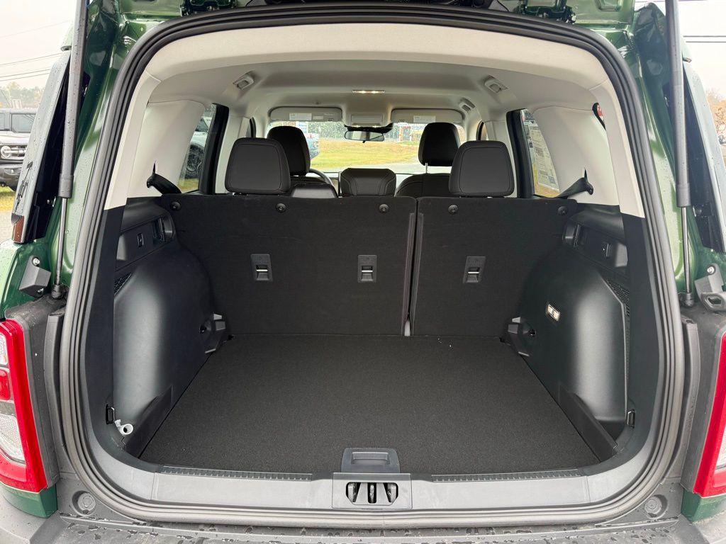 new 2025 Ford Bronco Sport car, priced at $29,277