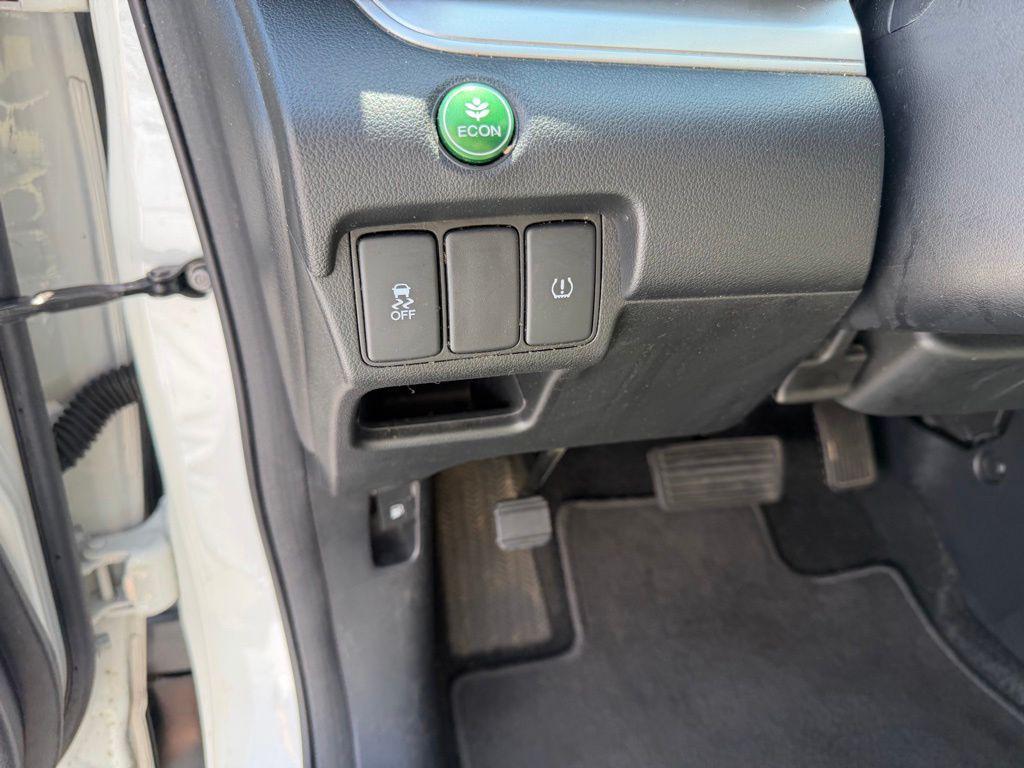 used 2016 Honda CR-V car, priced at $16,177